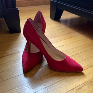 Vince Camuto suede heels